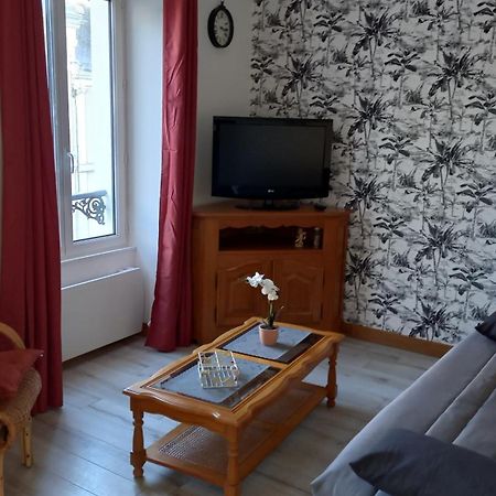 F2 Plages Du Debarquement Renove Grandcamp-Maisy Dış mekan fotoğraf